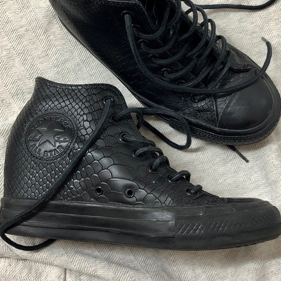 snake print platform converse